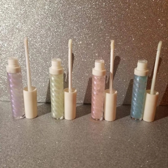 Paris Hilton Makeup Bundle - Picture 6 of 8